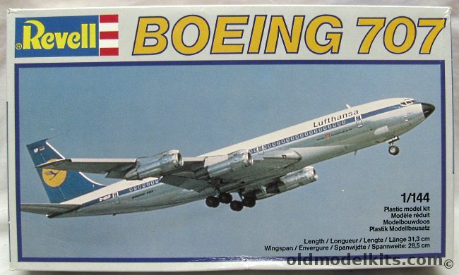 Revell 1/144 Boeing 707 - Lufthansa, 4202 plastic model kit